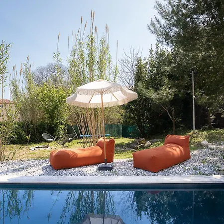 Casa Castel - Old Town House בית נופש