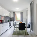 Casa Castel - Old Town House