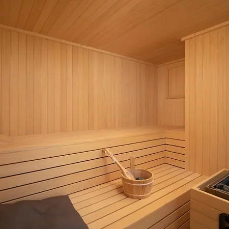 Semesterbostad Casa Castel - Old Town House